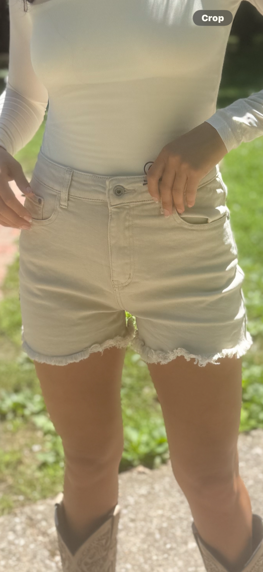 Beige Demin Shorts