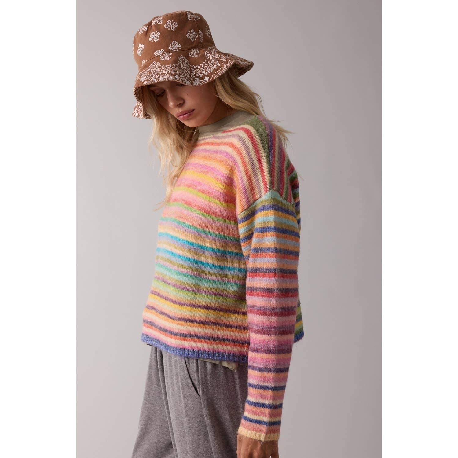 RAINBOW KNIT SWEATER / WL25-11416