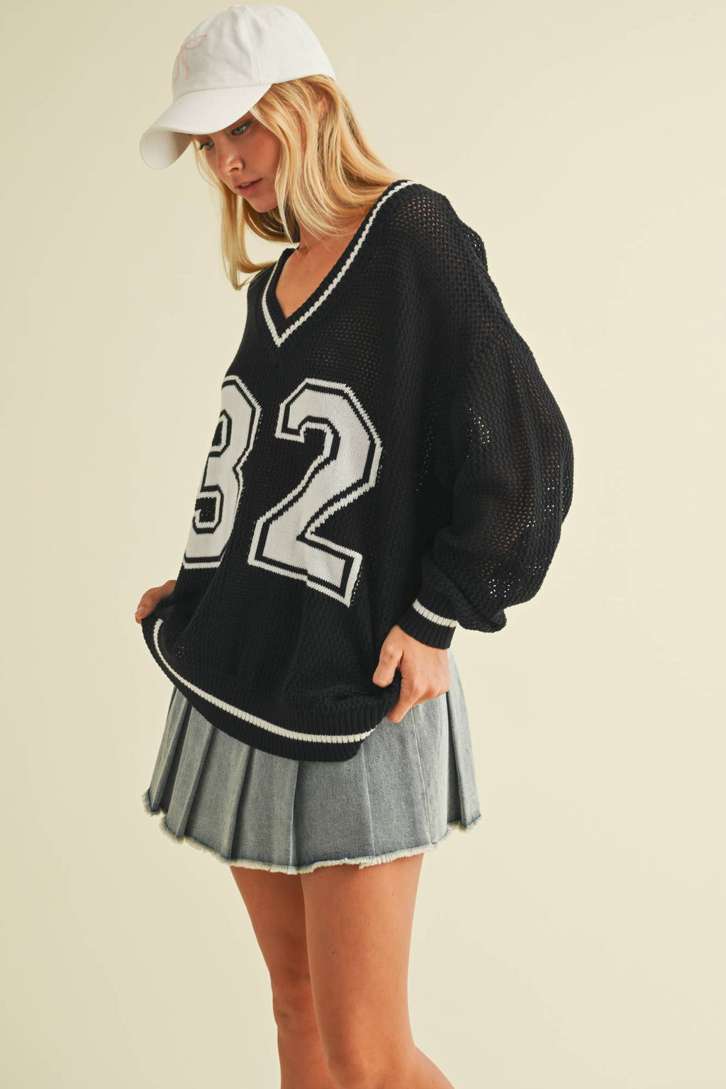 V NECK NUMBERS SWEATER TOP